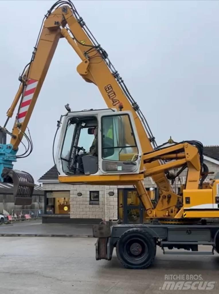 Liebherr A 904 C Bageri za manipuliranje materijalom / otpadom