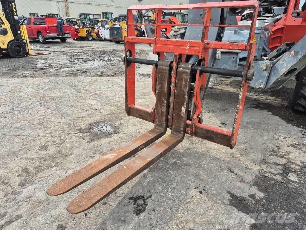 SkyJack SJ 1056 TH Teleskopski viličari