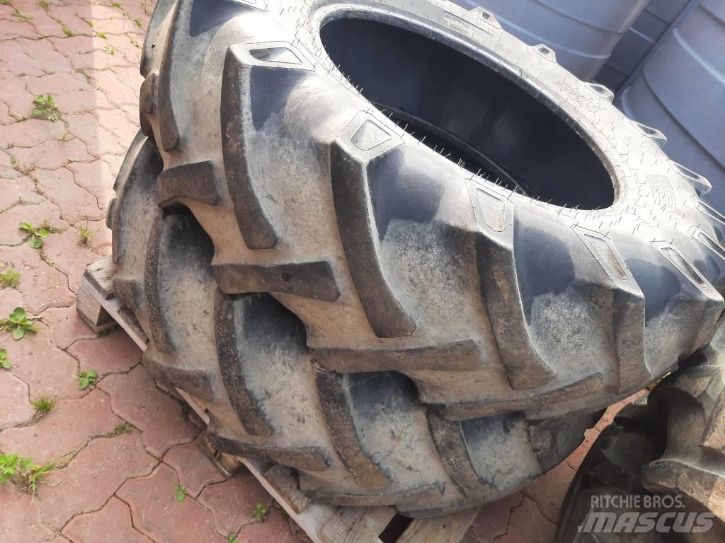 BKT 14.9-28 2 kpl Gume, kotači i naplatci