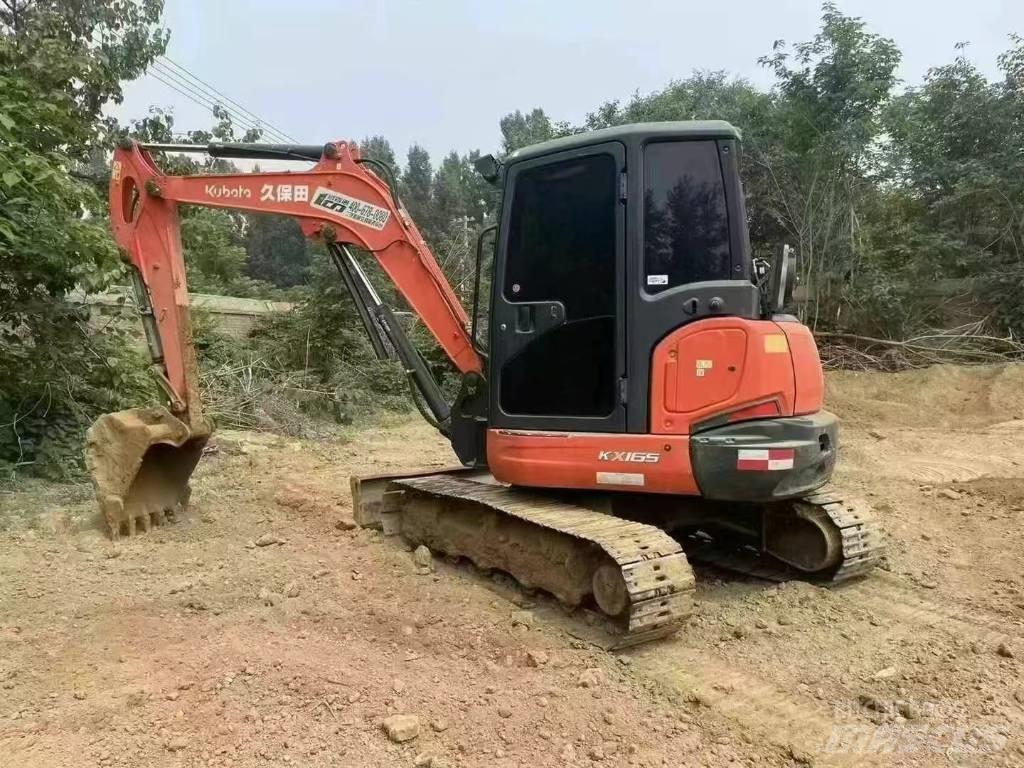 Kubota 165 Bageri gusjeničari