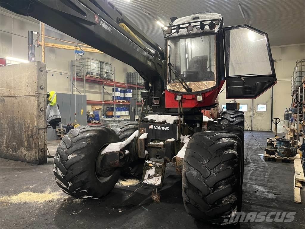 Valmet 911.3 Harversteri