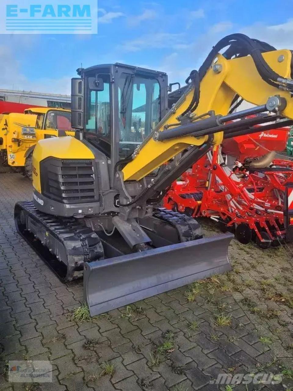 New Holland e55d Mini bageri <7t