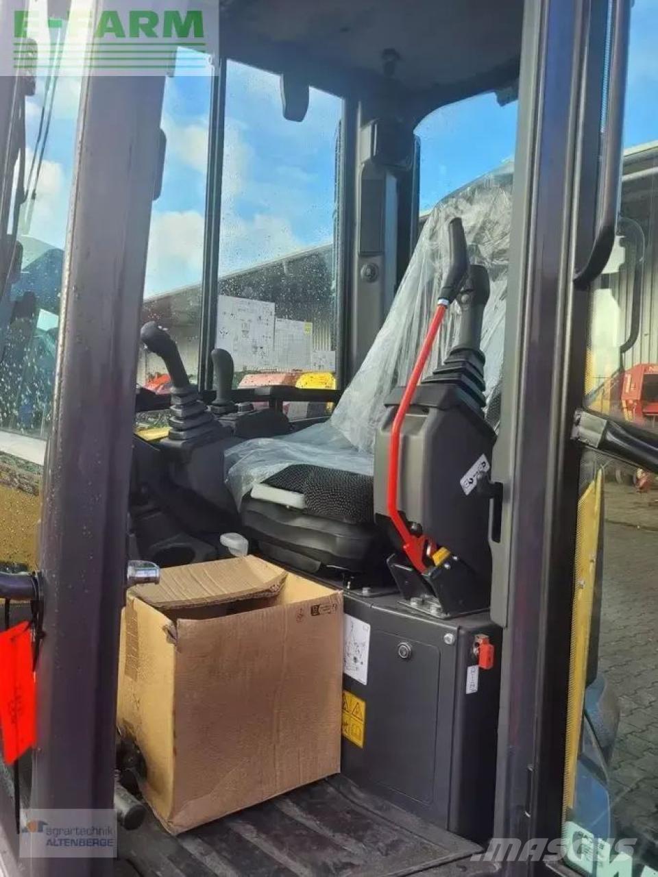 New Holland e55d Mini bageri <7t