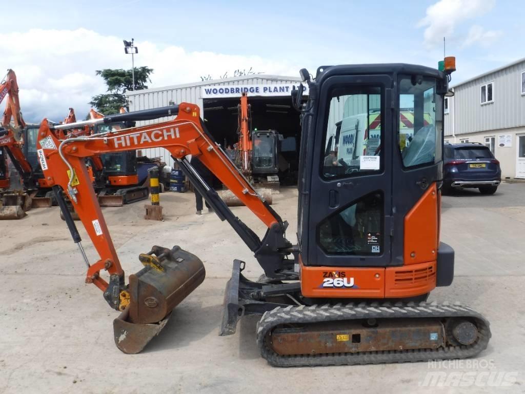 Hitachi ZX 26 U-6 Mini bageri <7t