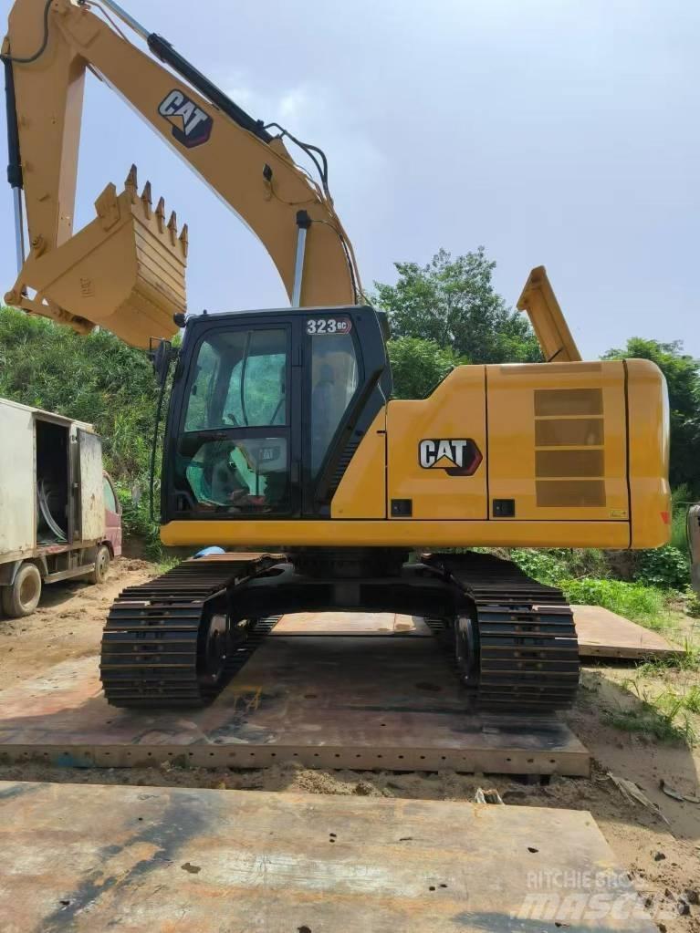 CAT 323 GC Bageri gusjeničari