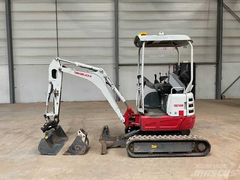 Takeuchi TB 215 R Mini bageri <7t