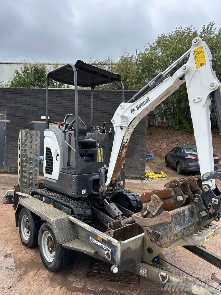 Bobcat E17z Mini bageri <7t