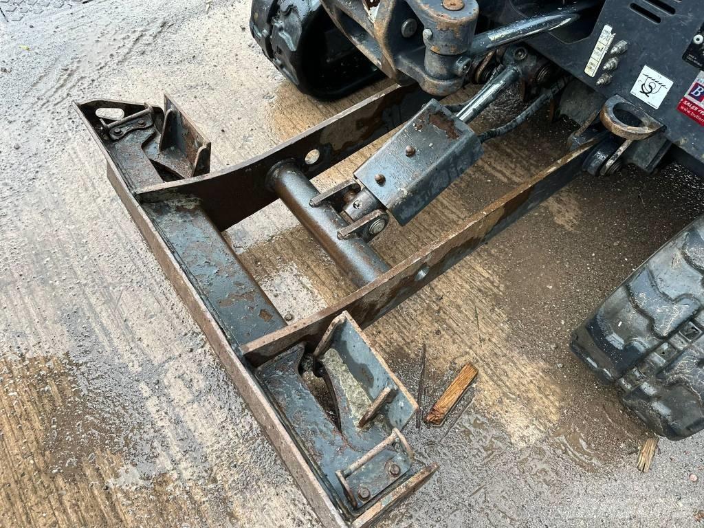 Bobcat E17z Mini bageri <7t