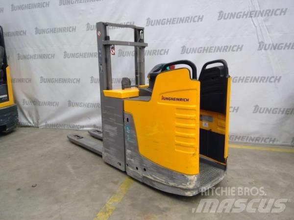 Jungheinrich ERD 220 Ručni električni viličar