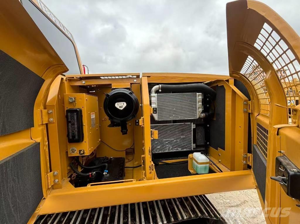 CAT CAT 320CL Bageri gusjeničari