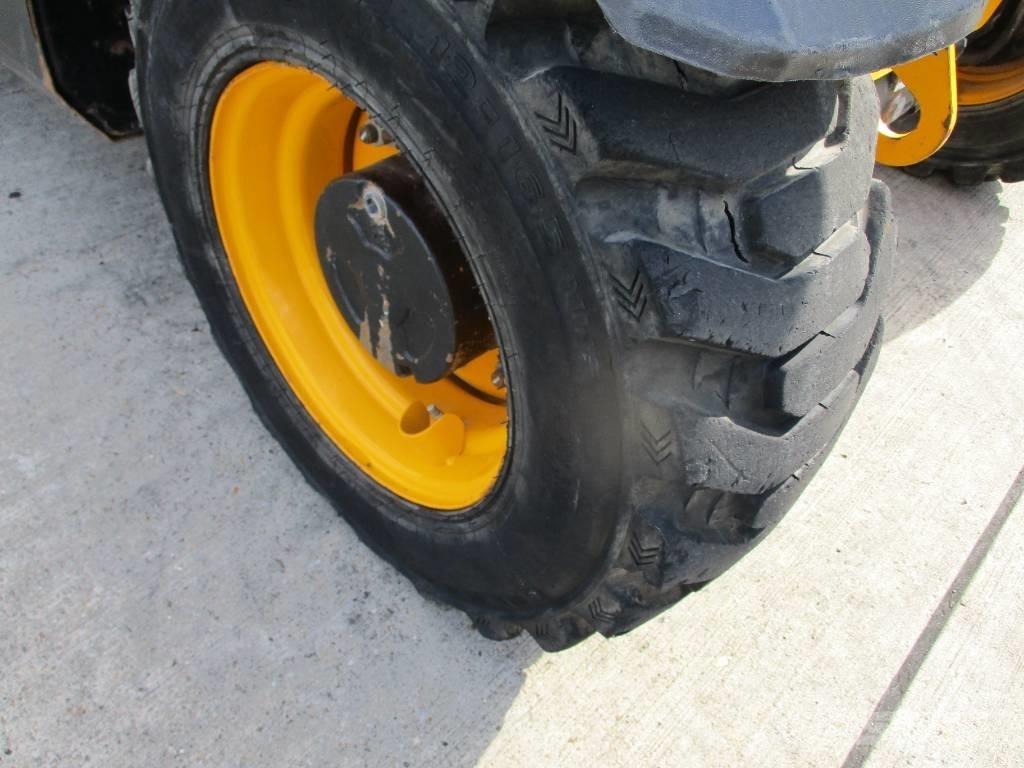 JCB 525-60 (404) Teleskopski viličari