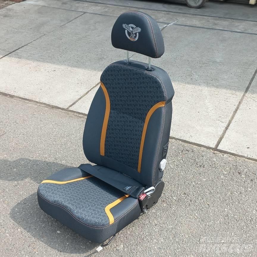 CASE CX210E stoel Kabine i unutrašnjost