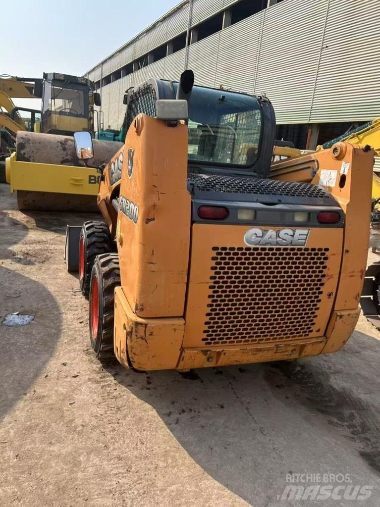 CASE SR 200 Skid steer mini utovarivači
