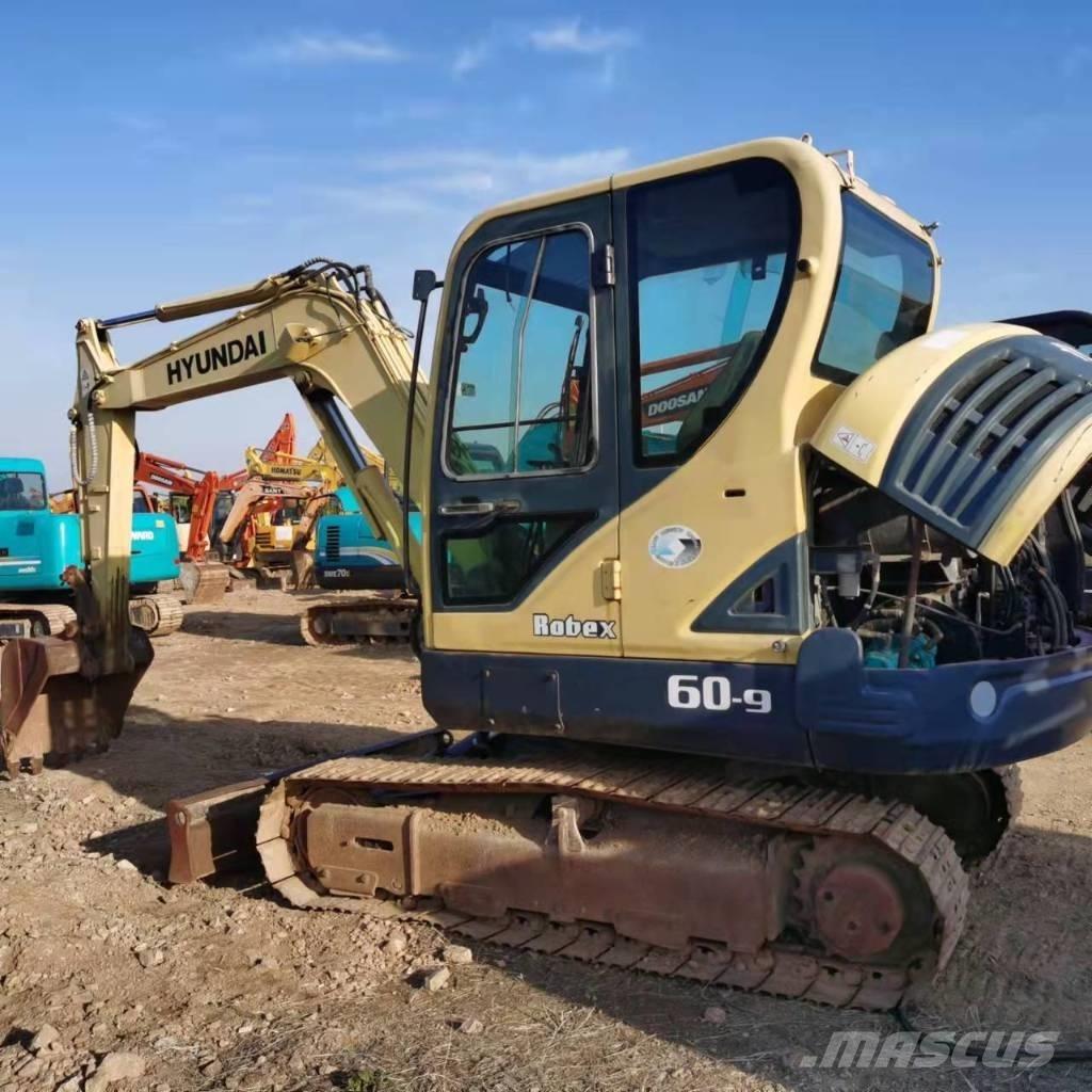 Hyundai R60-9 Mini bageri <7t