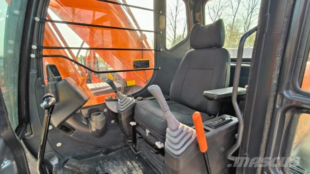 Hitachi ZX 250 Bageri gusjeničari