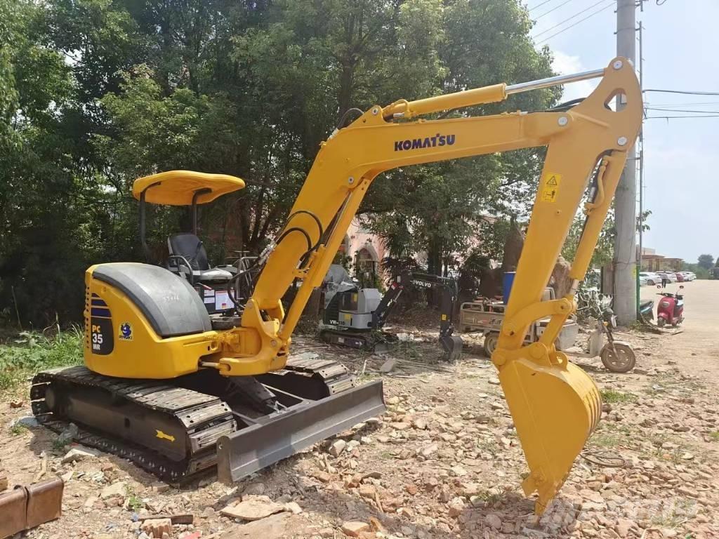 Komatsu PC35 Mini bageri <7t
