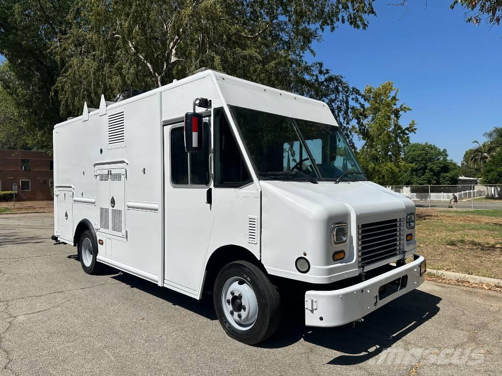  frieghtliner mt45 Kiperi