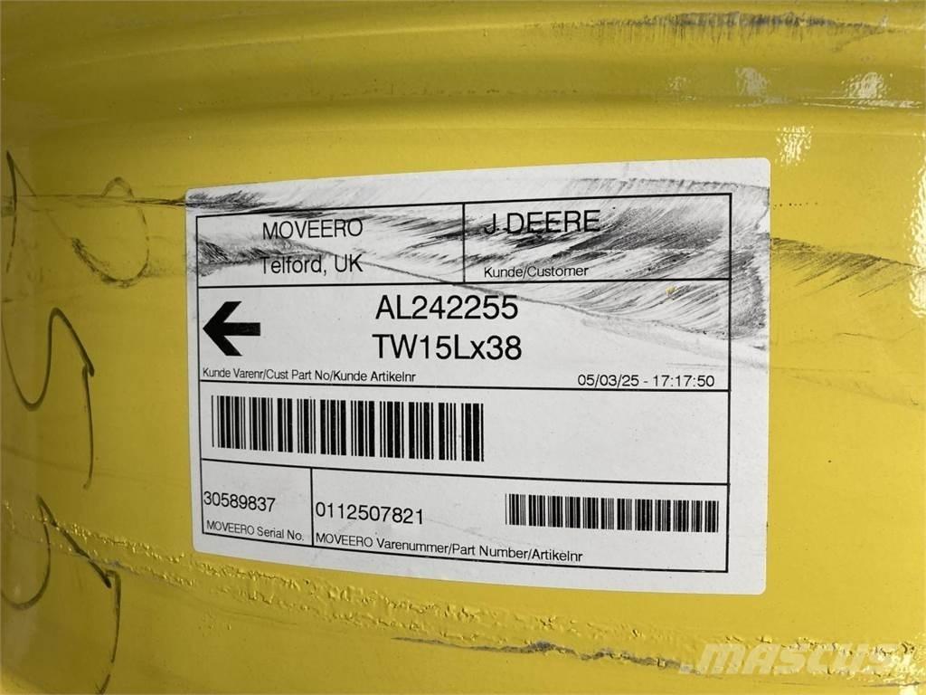 John Deere 15x38 Gume, kotači i naplatci