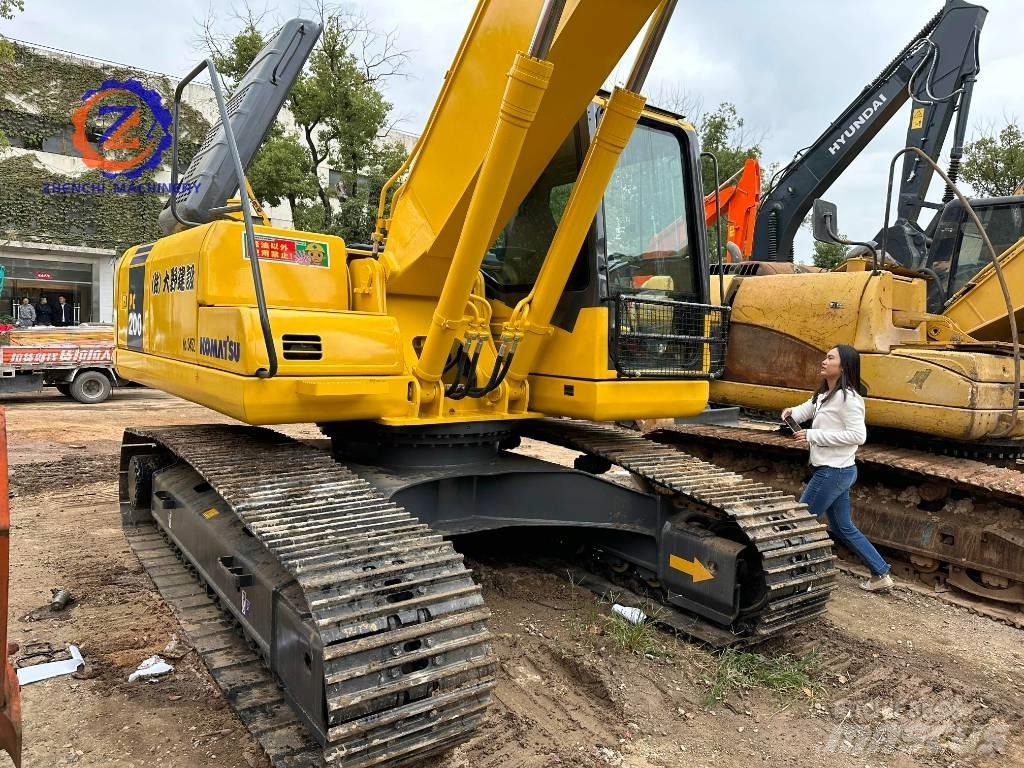 Komatsu PC 200-7 Bageri gusjeničari