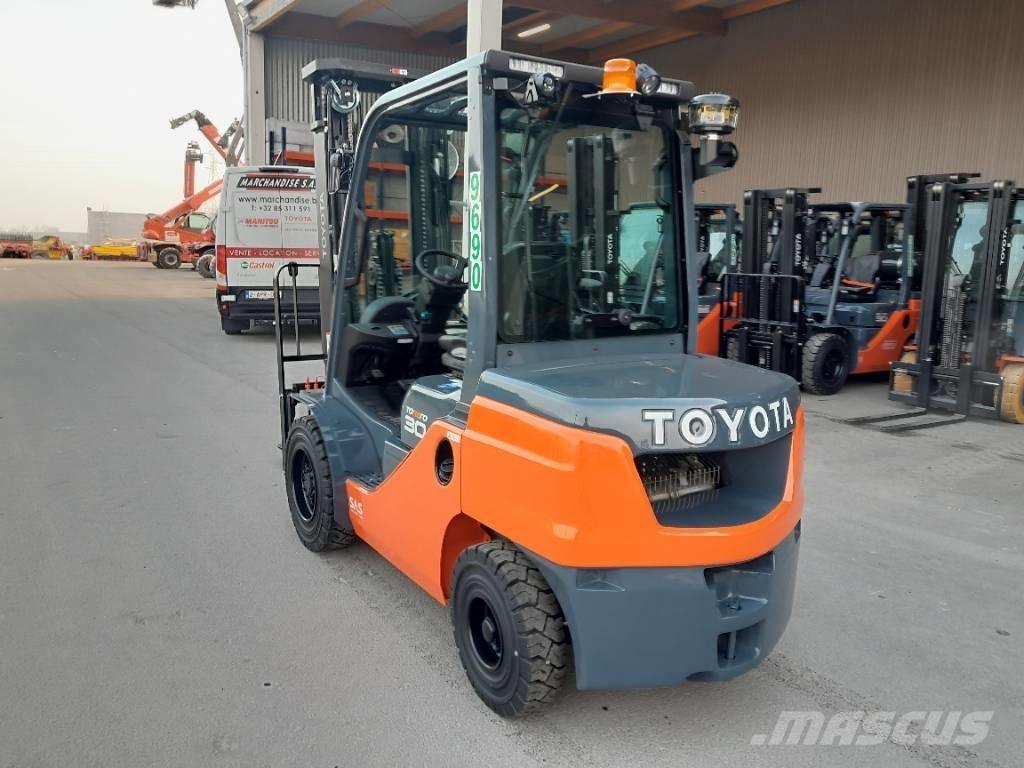 Toyota 52-8 FDF 30 Dizelski viličari