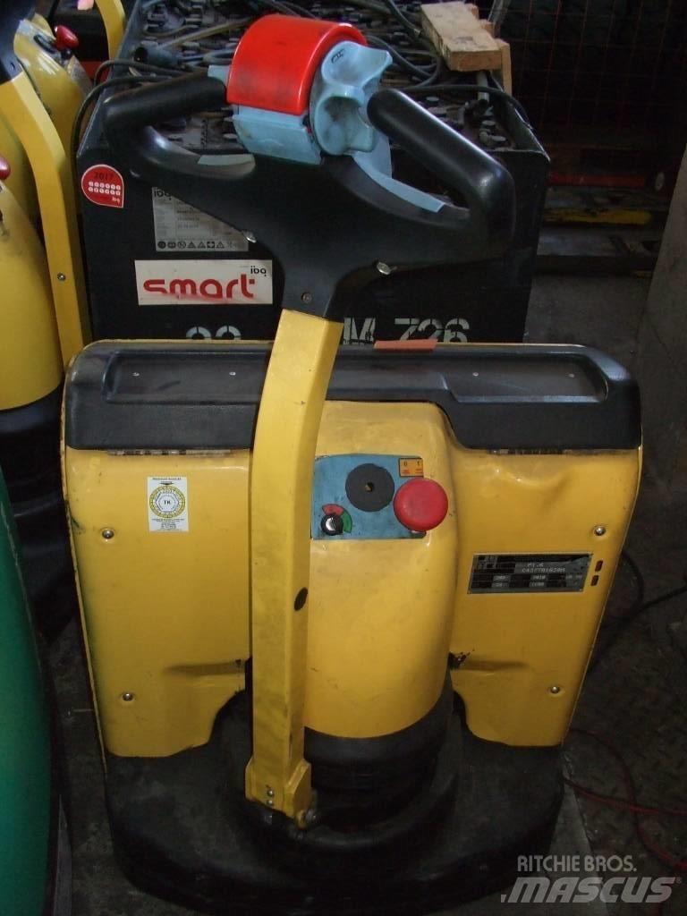 Hyster P1.6 Nisko podizni električni viličar