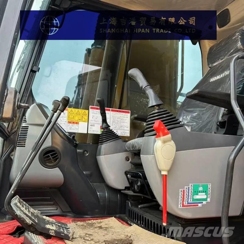 Komatsu PC 220 Bageri gusjeničari