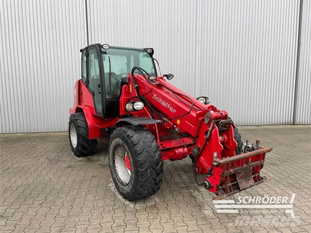 Schäffer 8610 T Utovarivači na kotačima