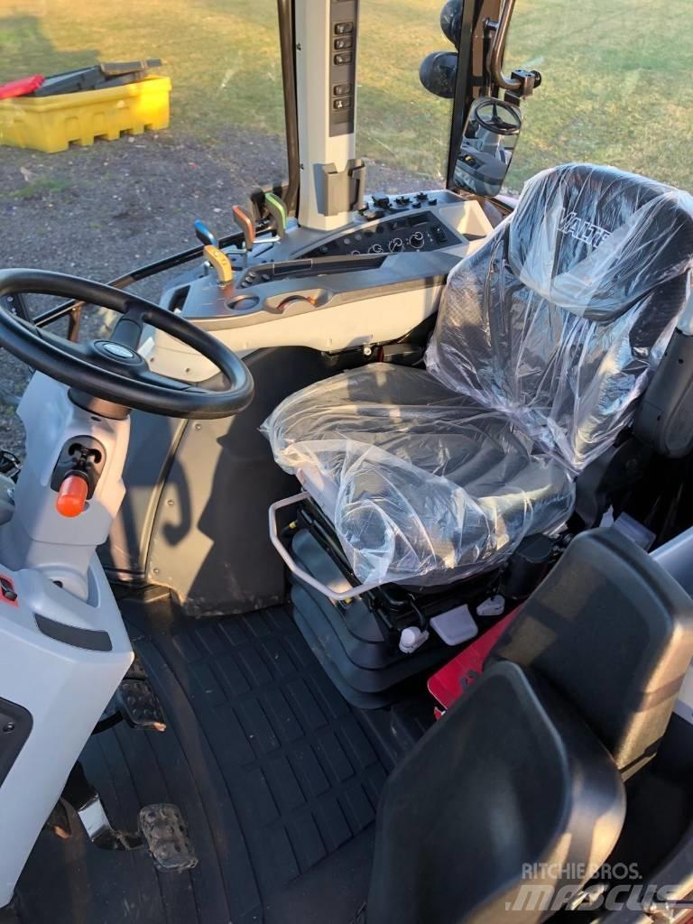 Valtra G125EA Traktori