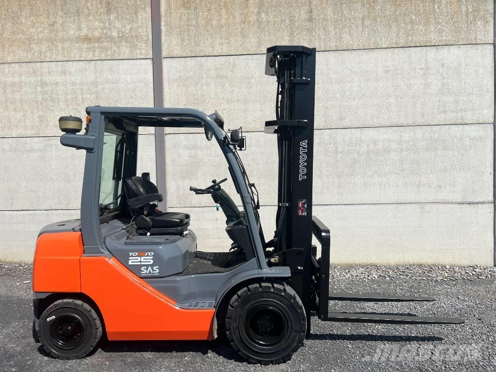 Toyota 02-8 FDF 25 Dizelski viličari