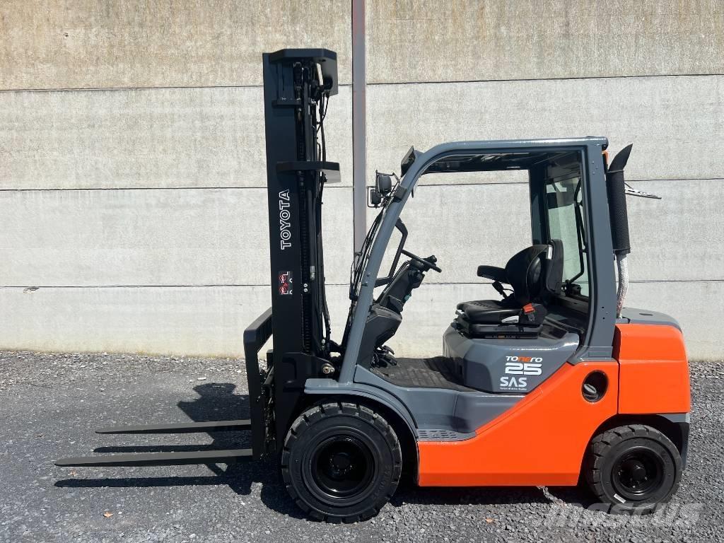 Toyota 02-8 FDF 25 Dizelski viličari
