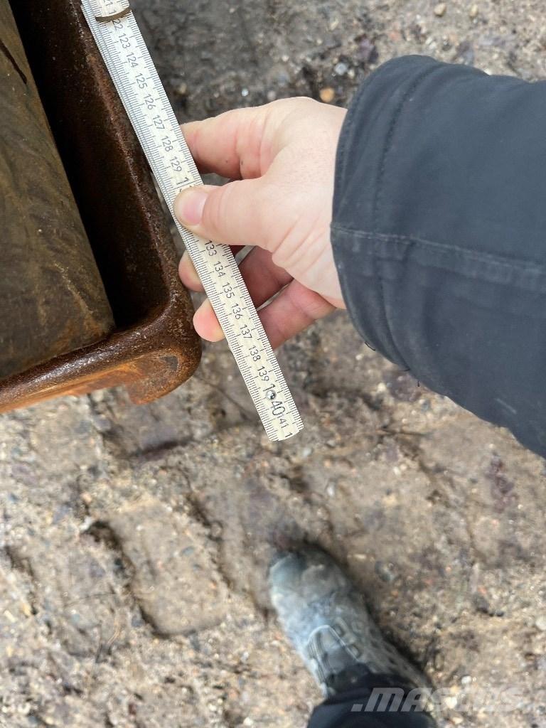 CAT 308 CR Midi bageri 7t – 12t