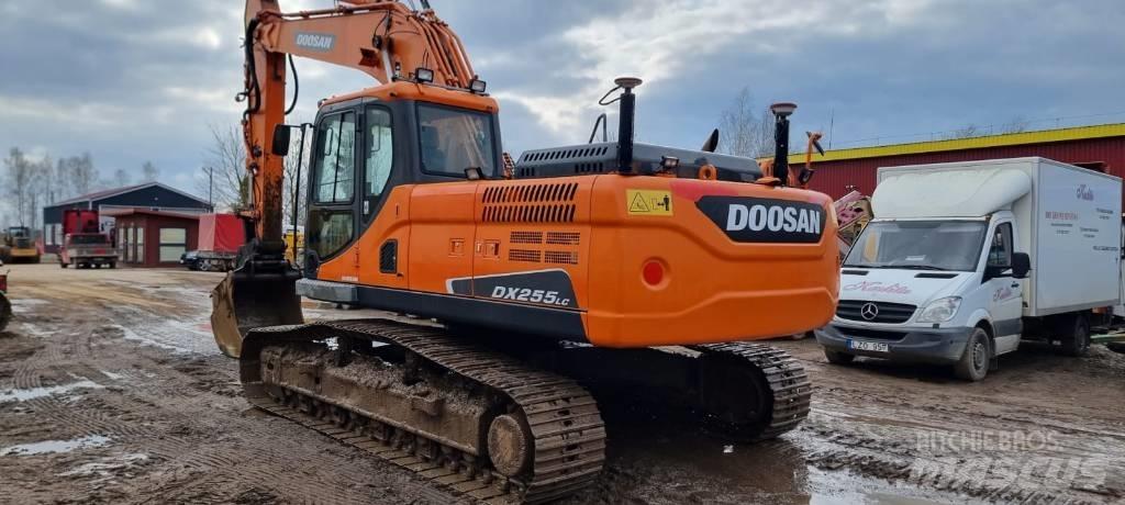 Doosan DX 255 LC-3 Bageri gusjeničari