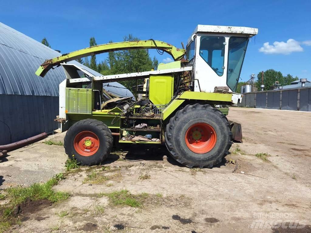 CLAAS Jaguar 690 Strojevi za krmu na vlastiti pogon