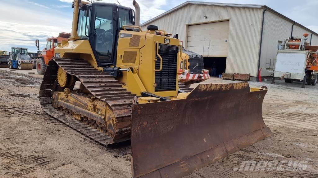 CAT D 6 N LGP Buldožeri gusjeničari