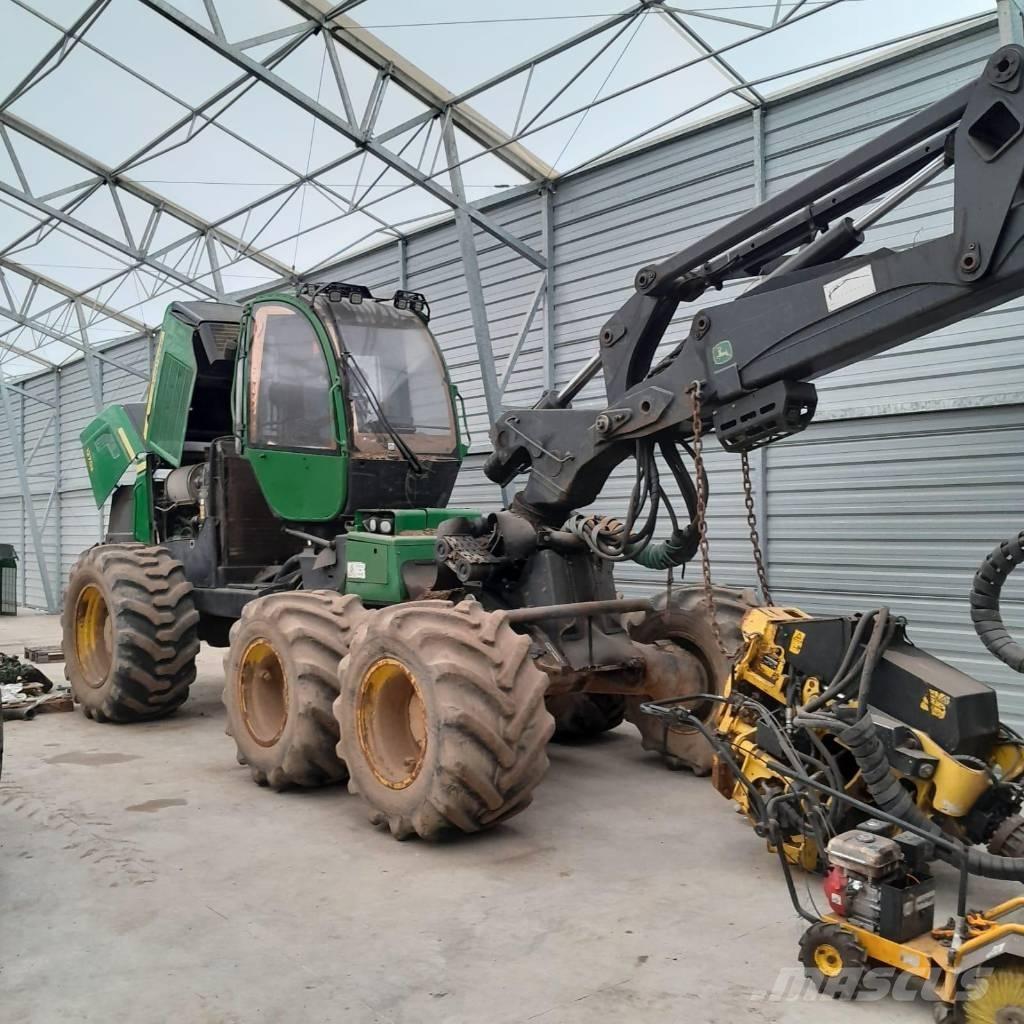 John Deere 1270 E Harversteri