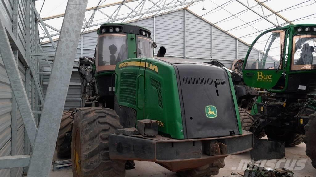 John Deere 1270 E Harversteri