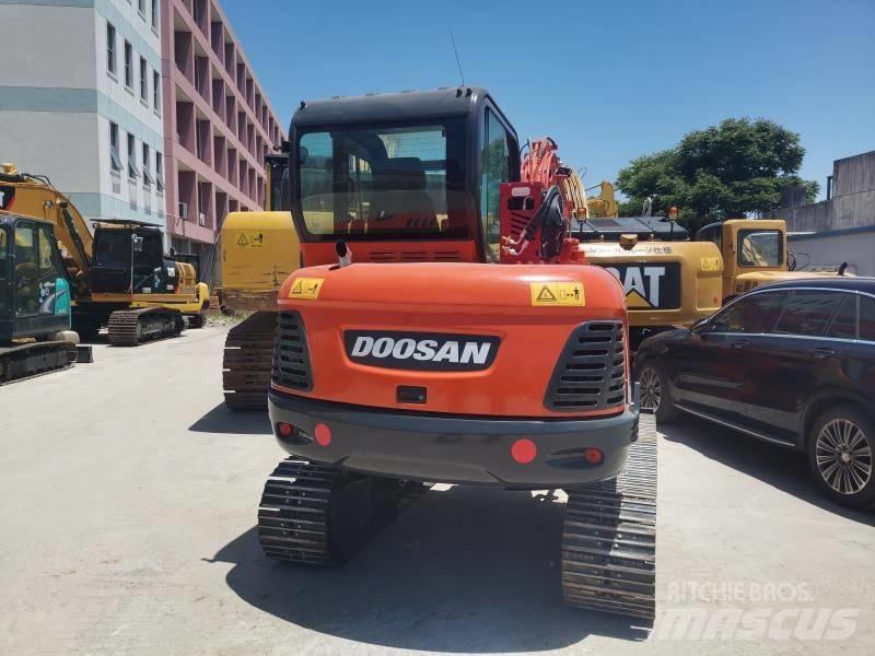 Doosan DX 60 Bageri gusjeničari
