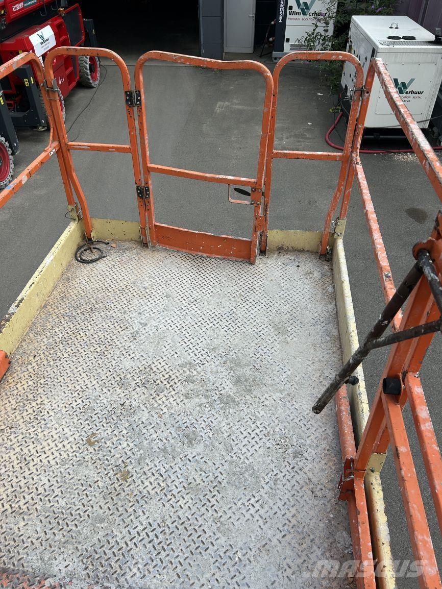 JLG 4069 LE (3524) Škaraste platforme
