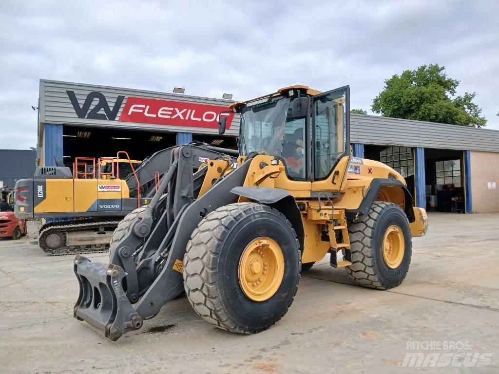 Volvo L 120 G Utovarivači na kotačima