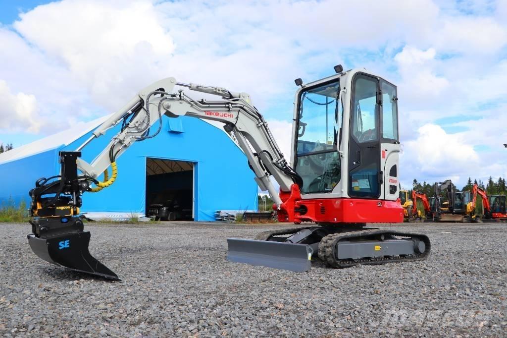 Takeuchi TB325R Mini bageri <7t
