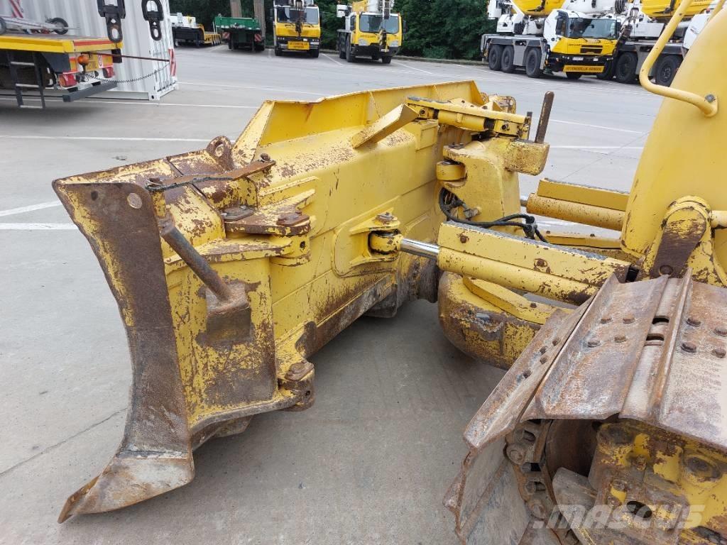 Komatsu D 61 PXi-23 Buldožeri gusjeničari