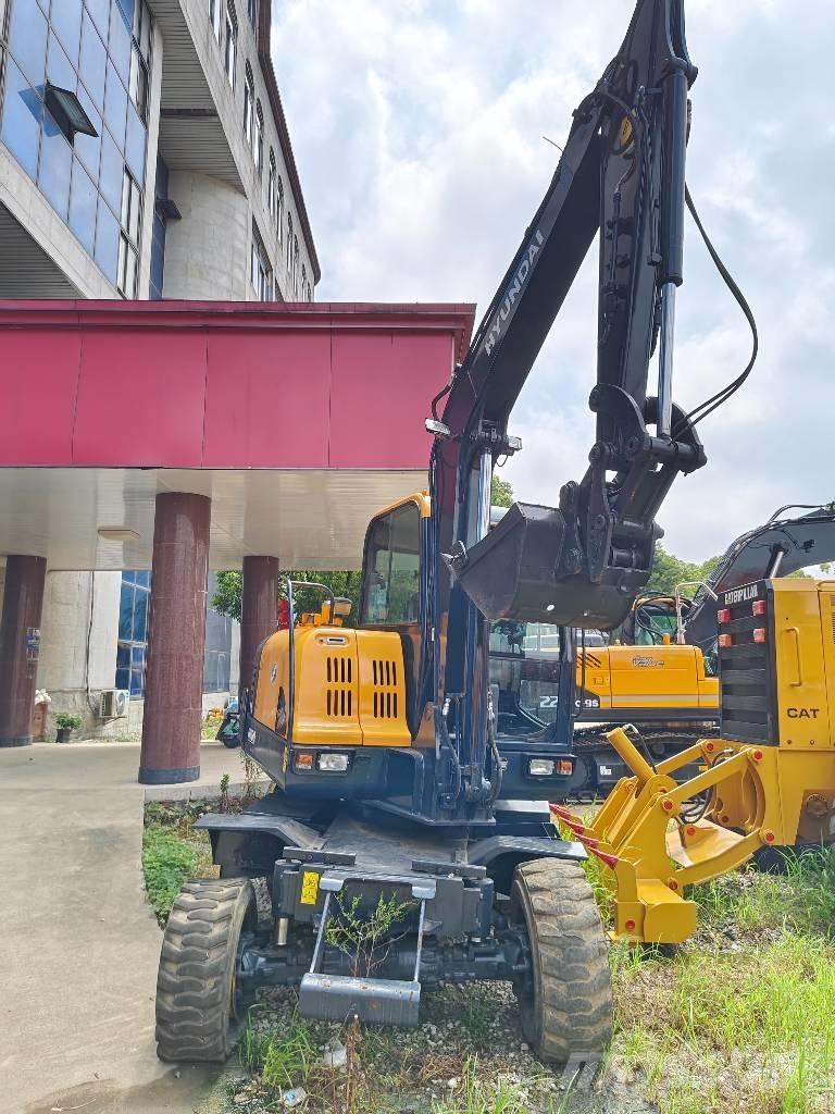 Hyundai R60W Mini bageri <7t