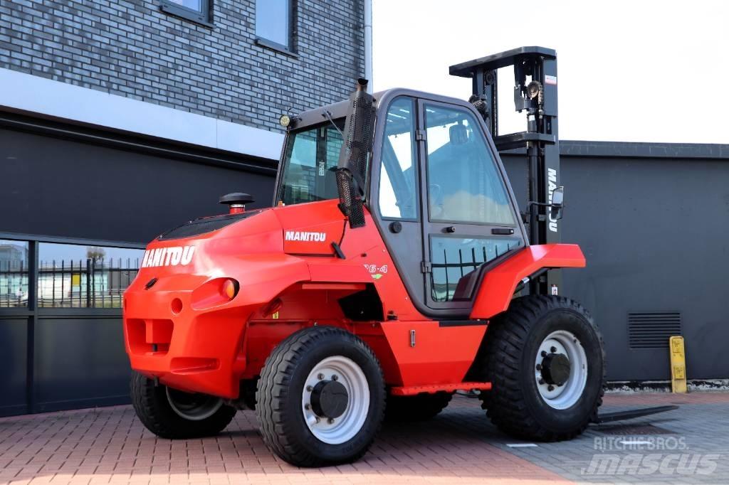 Manitou M 26.4 Terenski viličar