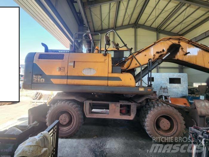 Hyundai HW210 Bageri na kotačima