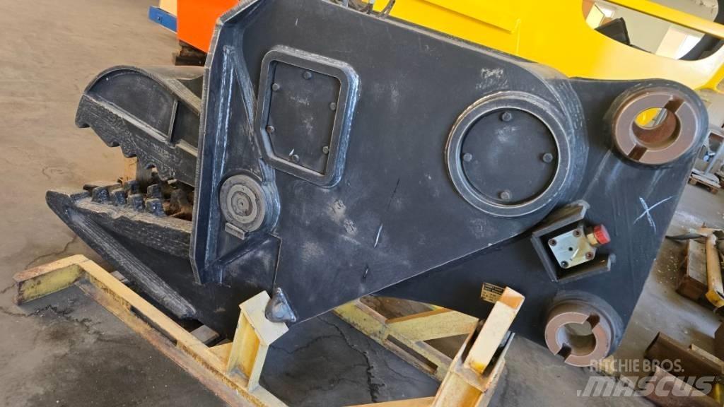  Unimet UP850 Građevinske drobilice