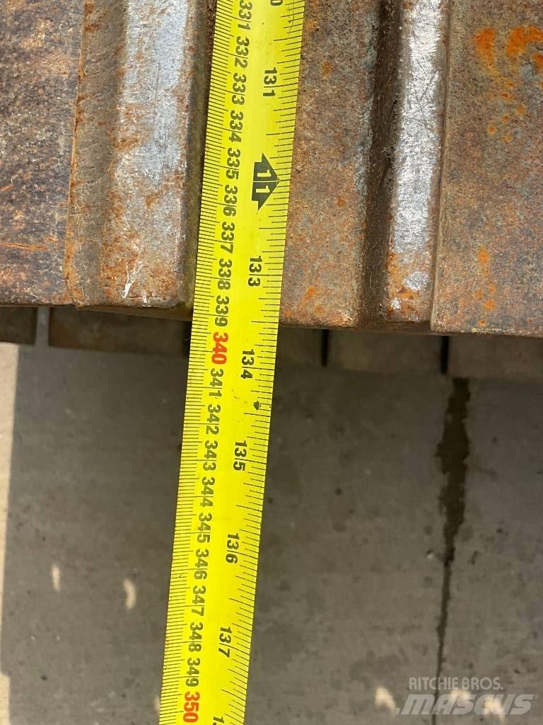 Hitachi ZX 250 LC-6 Bageri gusjeničari