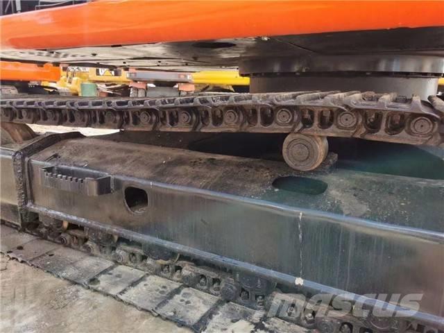 Hitachi EX 120 Bageri gusjeničari