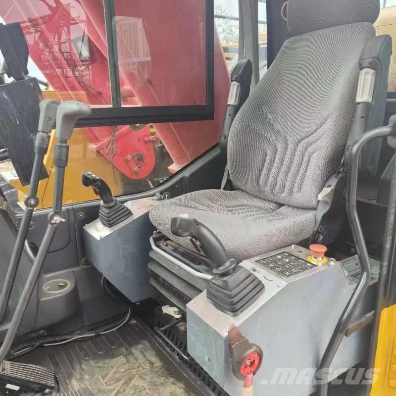 Sany SCC1000A Kranovi sa gusjenicama
