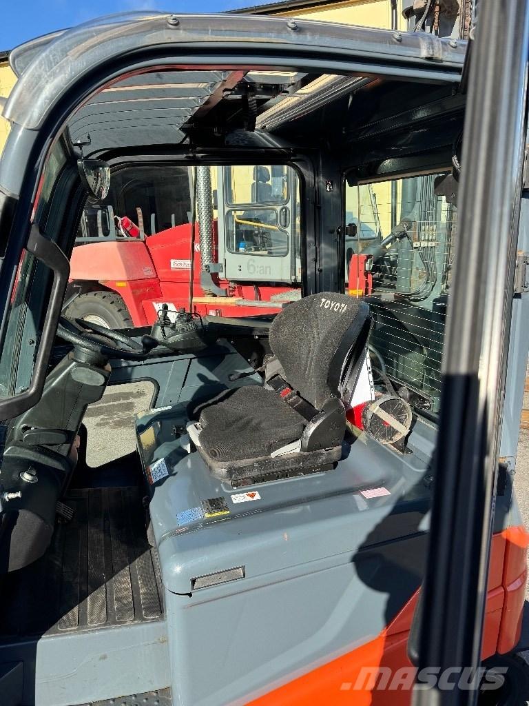 Toyota 8FBMKT25 Električni viličari