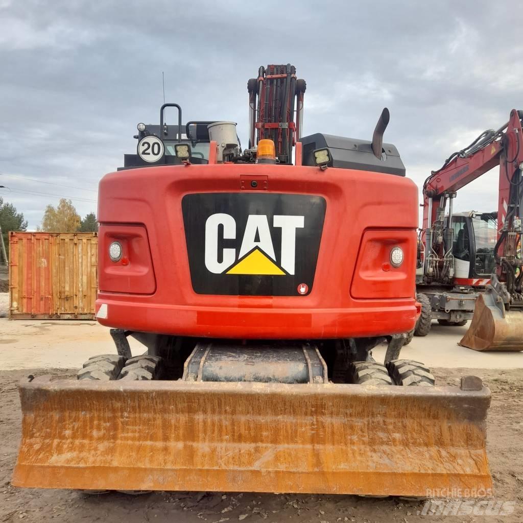 CAT M317 Bageri na kotačima